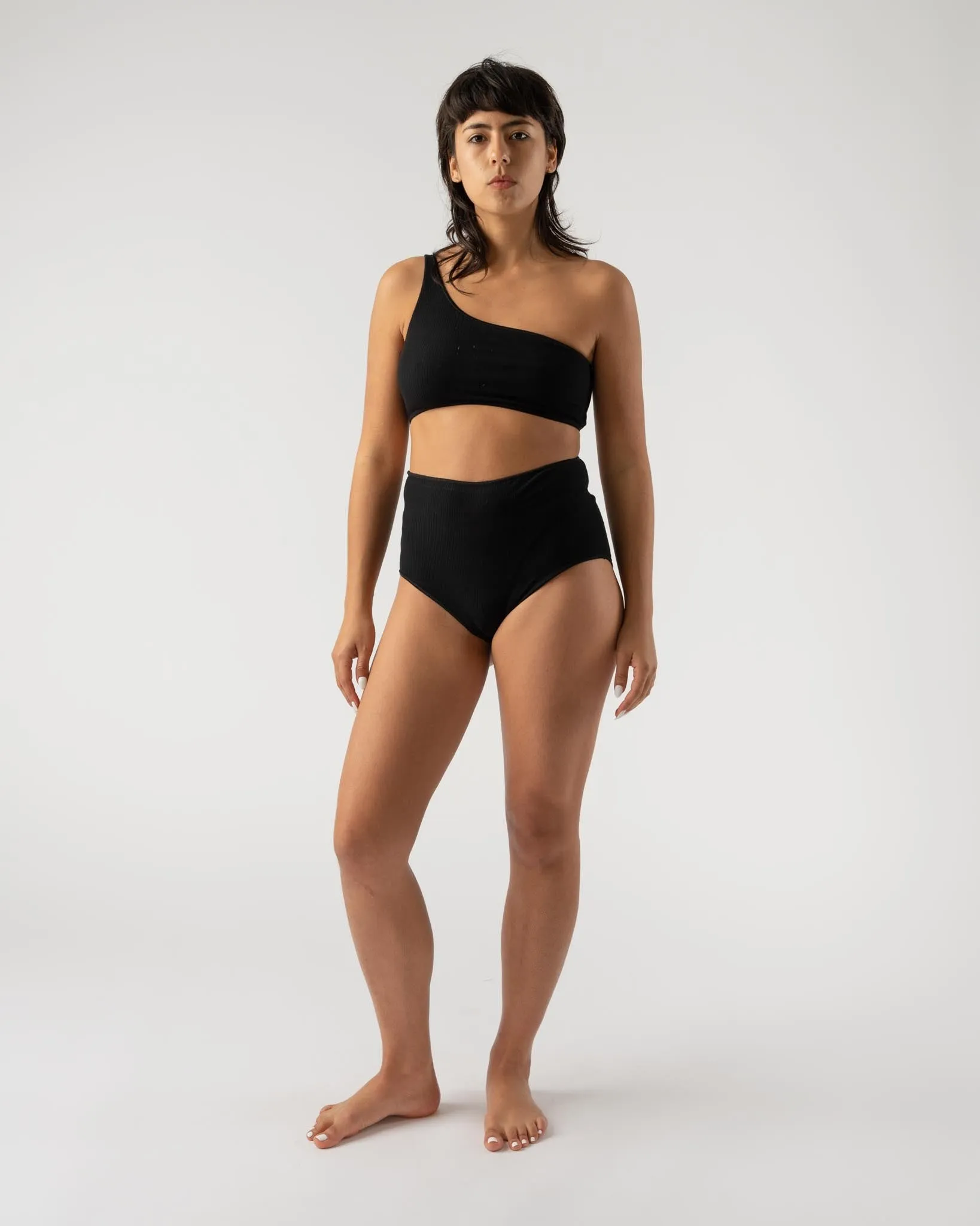 Baserange Highwaist Pam Pants in Black