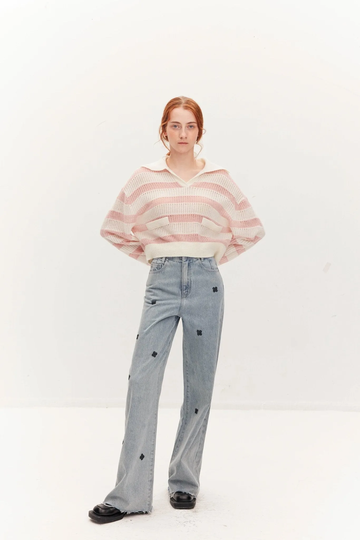 Flower Piece Beaded Wide-leg Jeans