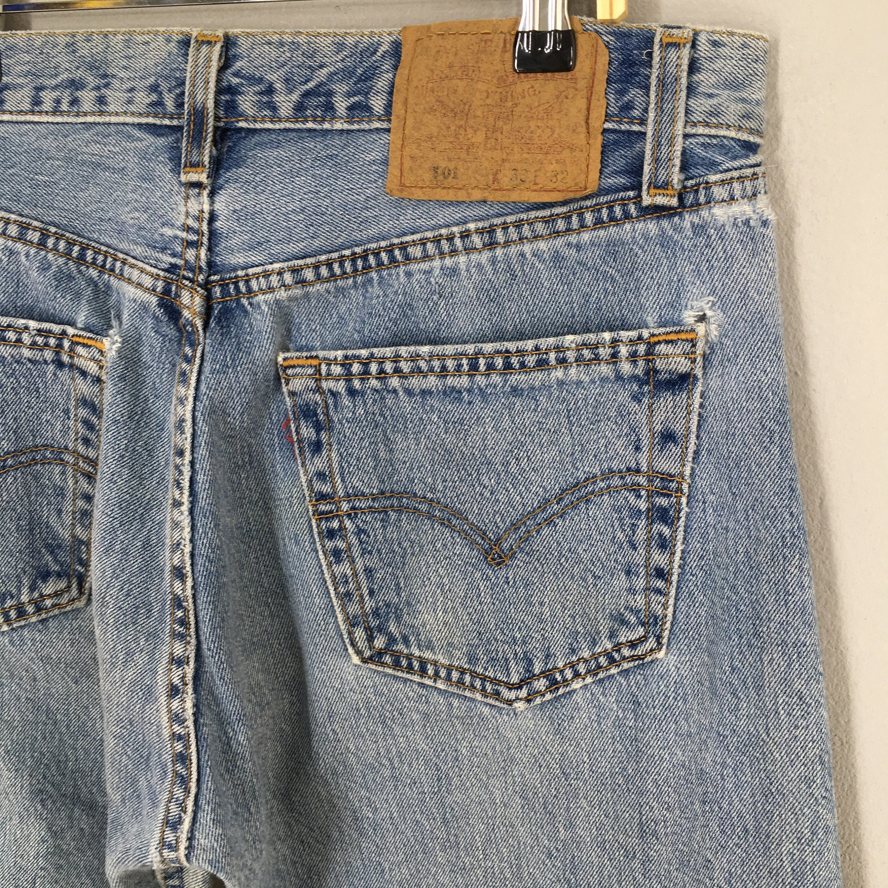 Levi's 501 Faded Blue Light Wash Jeans Size 31x31.5