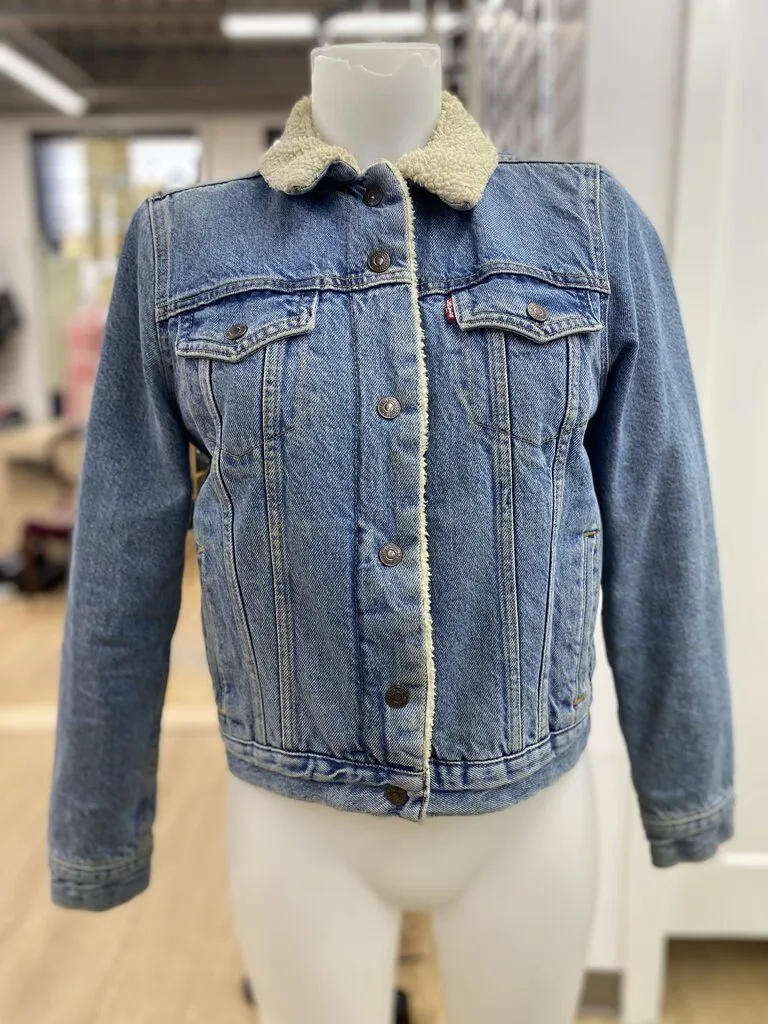 Levis Sherpa jacket S