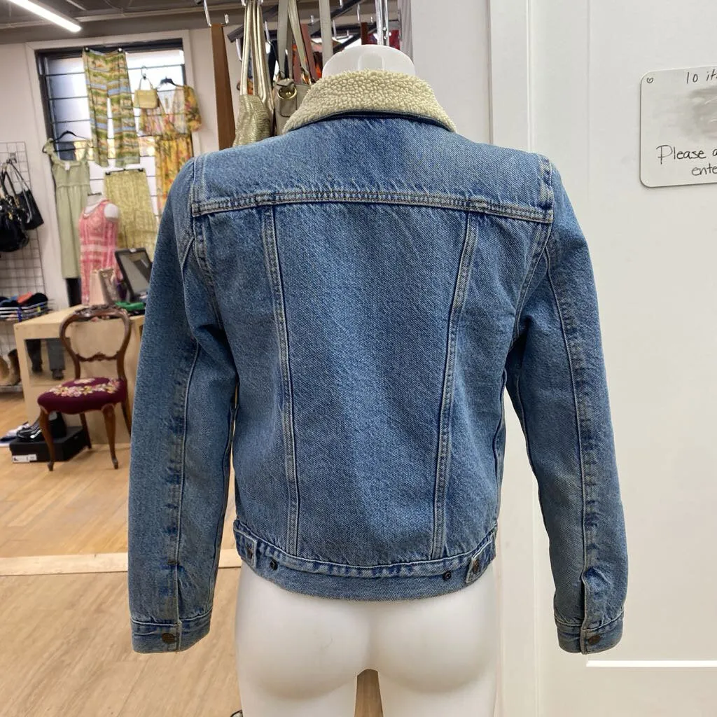 Levis Sherpa jacket S
