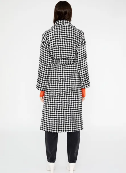 Long Button Down Coat - White Houndstooth