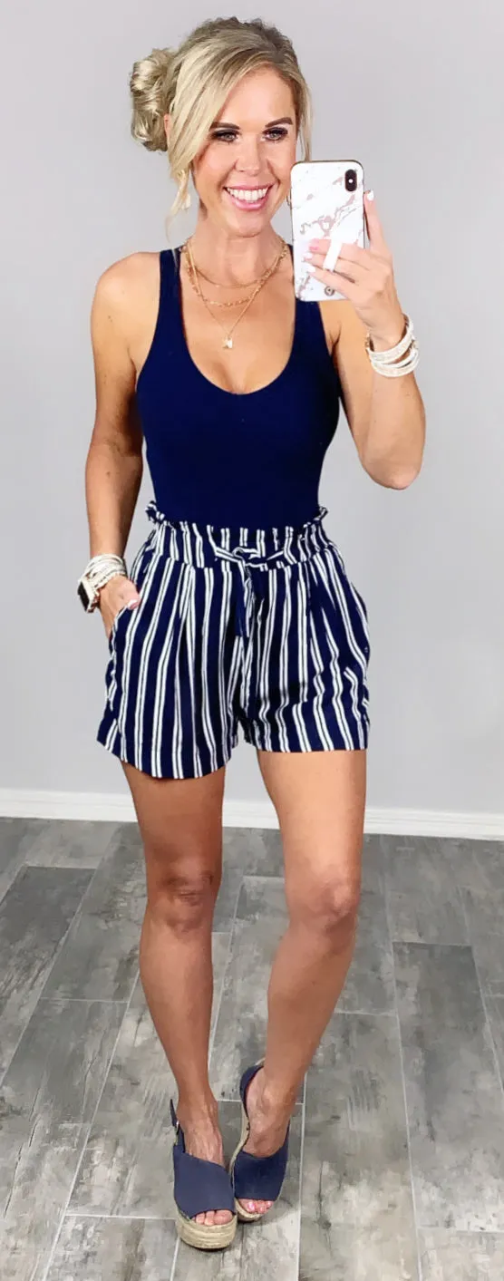 Look Into It Shorts - Navy