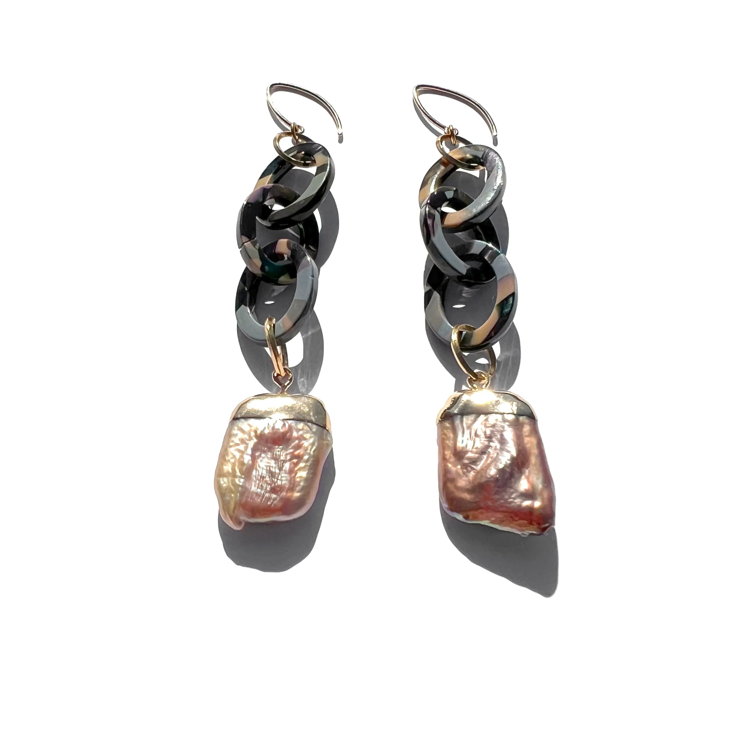 MPR x THE IMAGINARIUM: Triple Dangle Drop Grey Tortoise with Blush Pearl Earrings