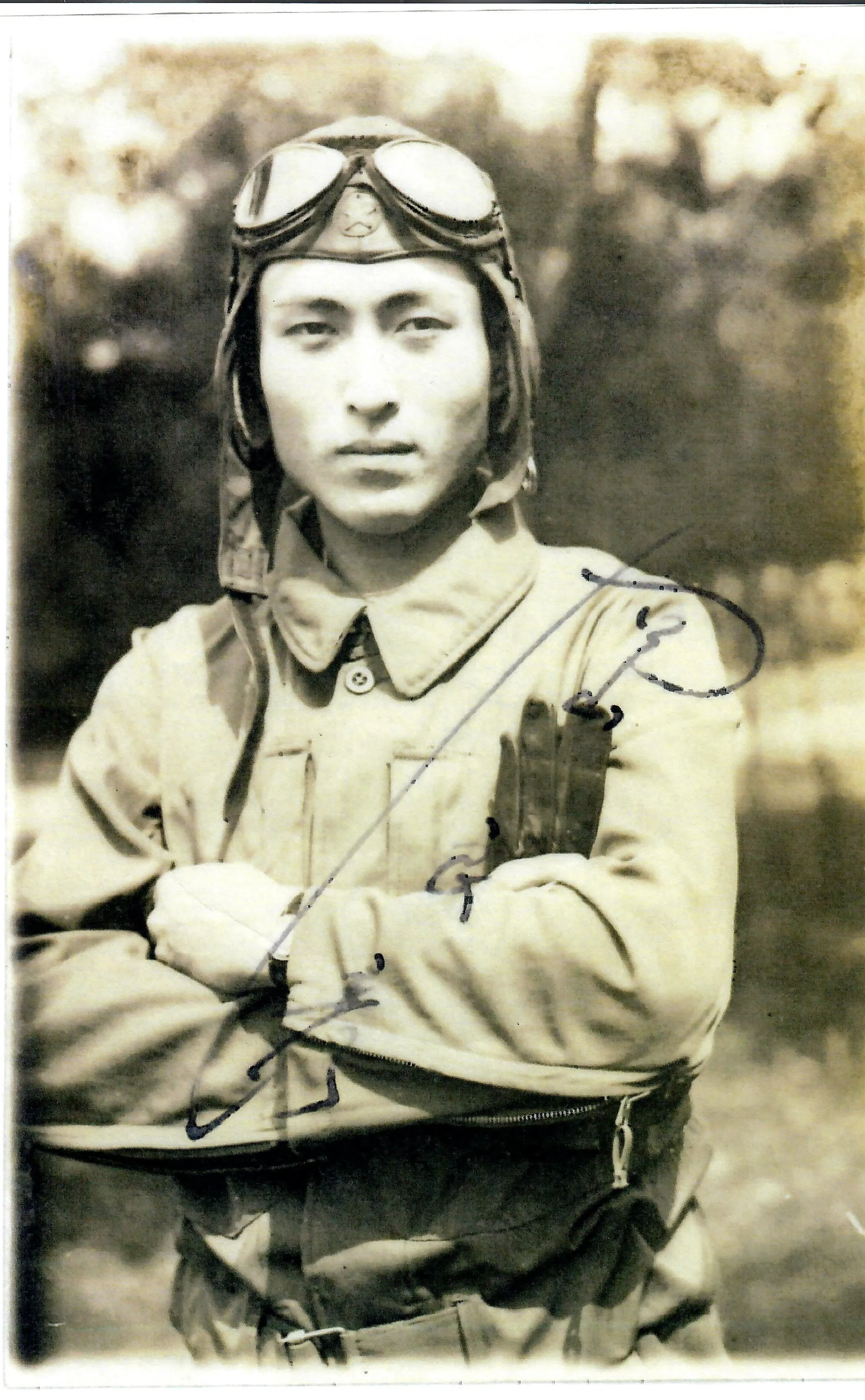Original Japanese WWII Leather Flying Helmet with Pilot Goggles in Case