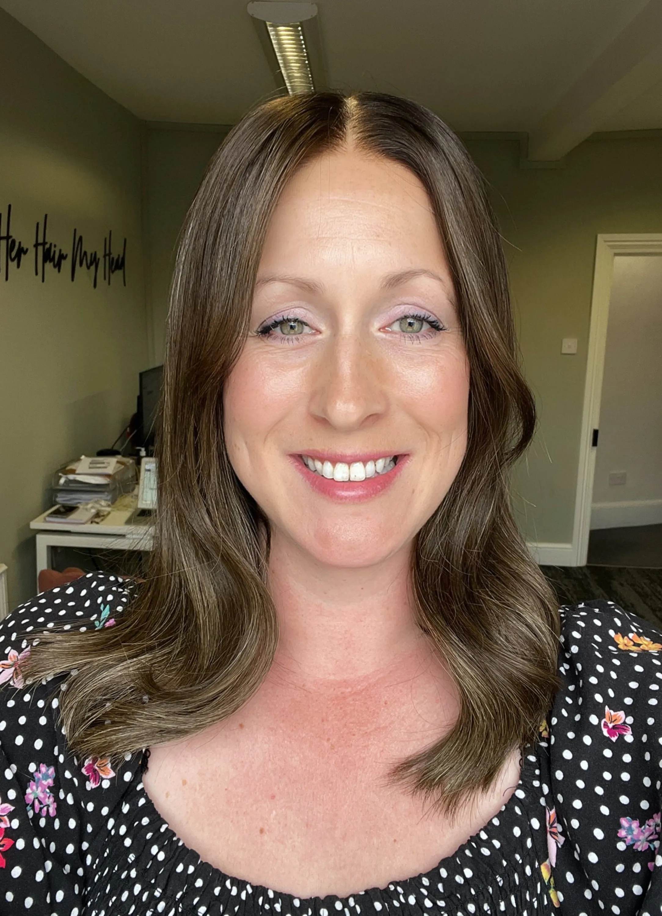 Preloved, Be Unique Wigs by Charlotte, custom wig | Human hair | Brown with highlights | Small cap | 17" length
