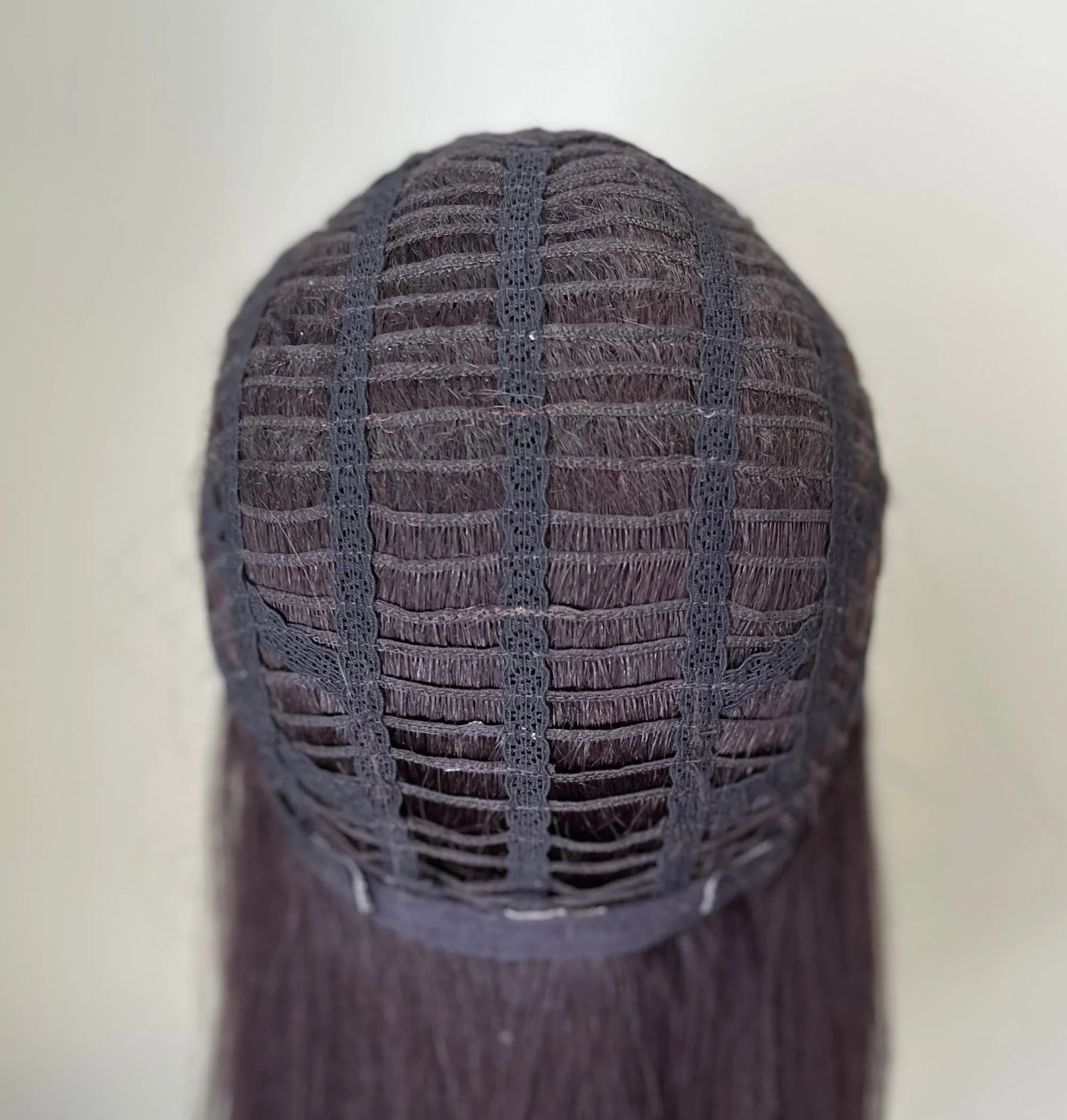 Preloved, Ellen Wille, Cloud Wig (New in Box) | Heat-friendly synthetic | Espresso Tipped | Average cap | 14" length