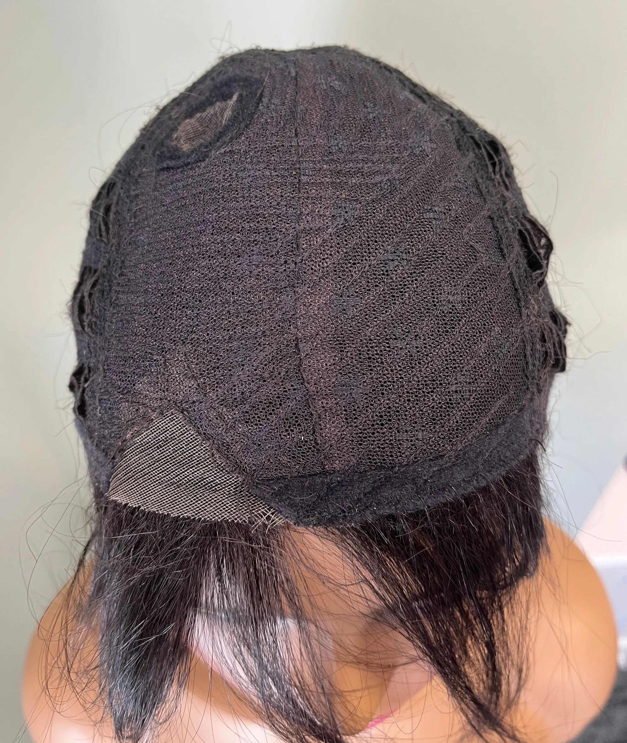 Preloved, Ellen Wille, Cloud Wig (New in Box) | Heat-friendly synthetic | Espresso Tipped | Average cap | 14" length
