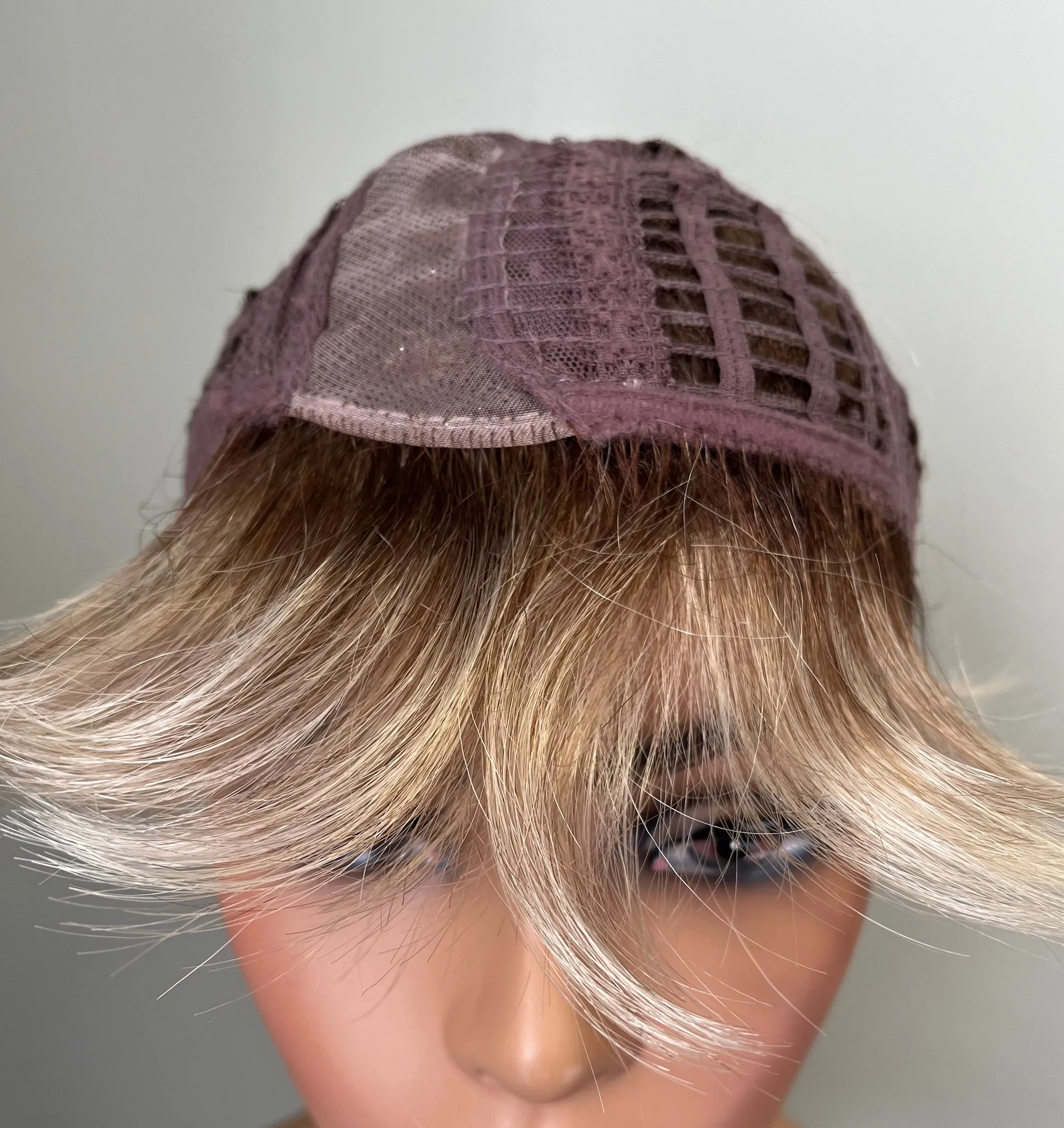 Preloved, Ellen Wille, Fenja wig | Synthetic fibre | Champagne Rooted | Petite/average cap | 5.5" length