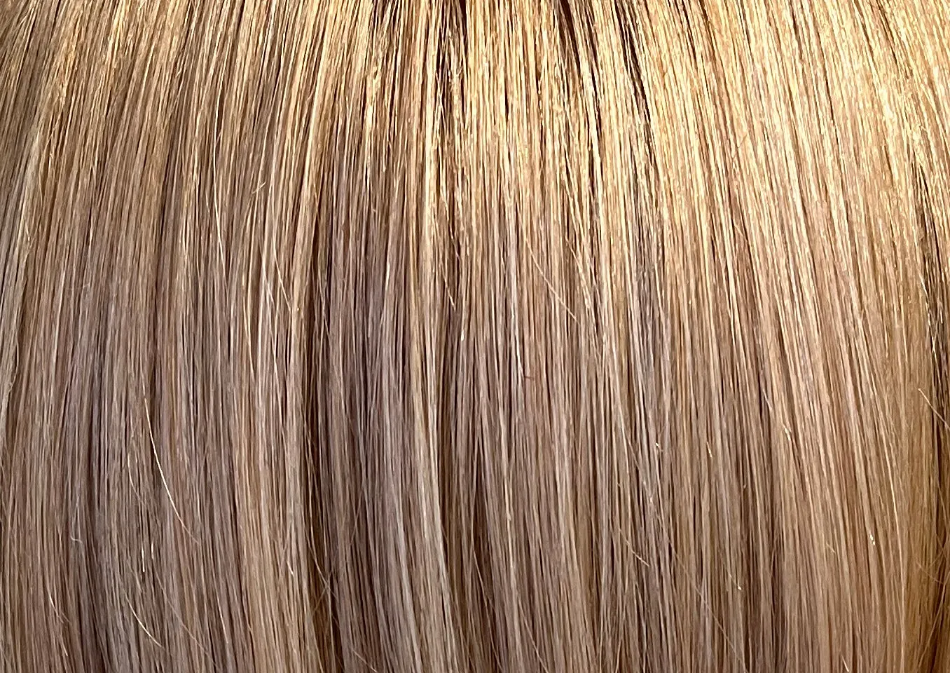 Preloved, Ellen Wille wig | Human hair | Sandy Blonde Mix | Large cap 23″ | 11″ length