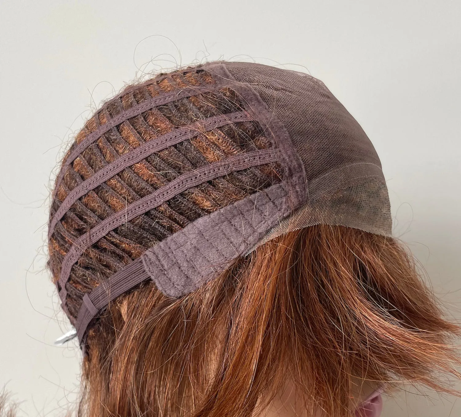 Preloved, Gabor, Debutante wig | Synthetic fibre | GL30-32 Dark copper | Average cap | 14" length