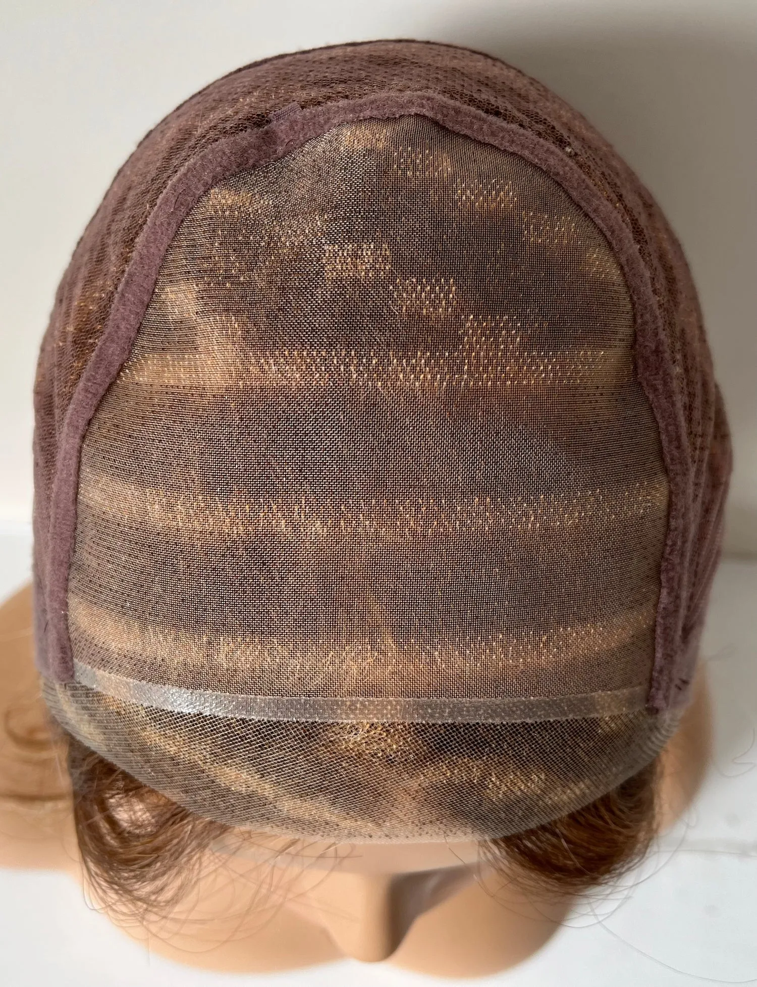 Preloved, Jon Renau, January wig | Synthetic fibre (not heat-friendly) | Strawberry Syrup | Average cap | 12" length