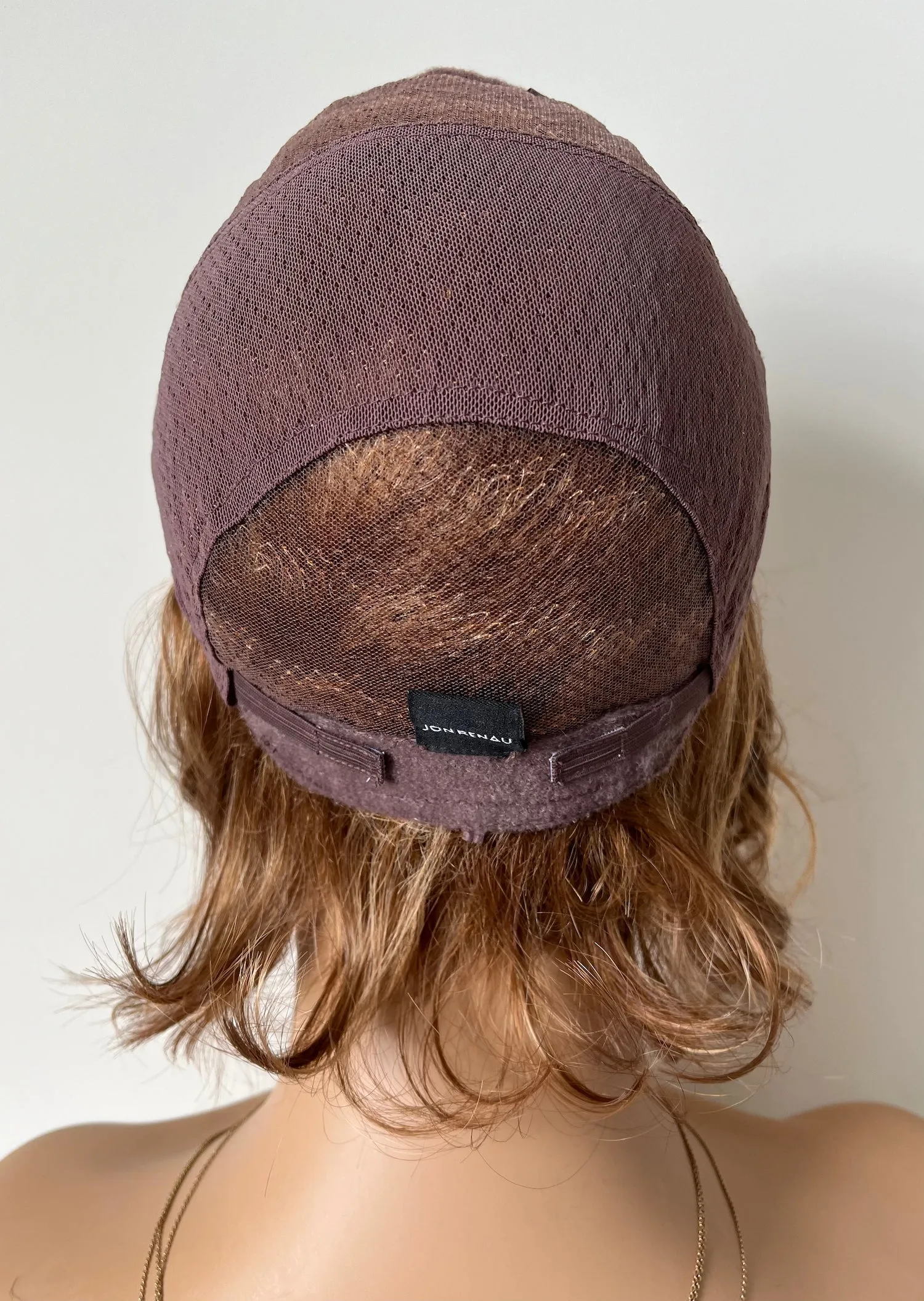 Preloved, Jon Renau, January wig | Synthetic fibre (not heat-friendly) | Strawberry Syrup | Average cap | 12" length