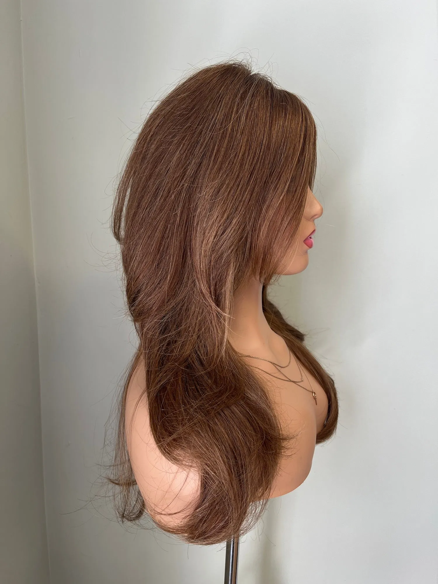 Preloved, Raquel Welch, Grand Entrance wig | Human hair | Light Reddish Brown | Average cap | 24" length