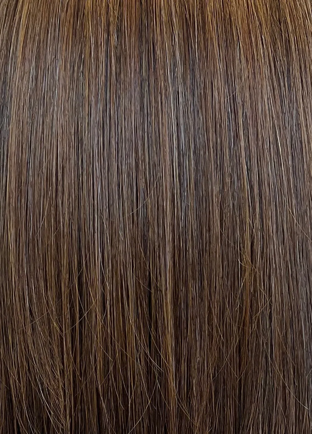 Preloved, Raquel Welch, Show Stopper wig | Heat friendly synthetic| Hazelnut | Average cap | 21" length