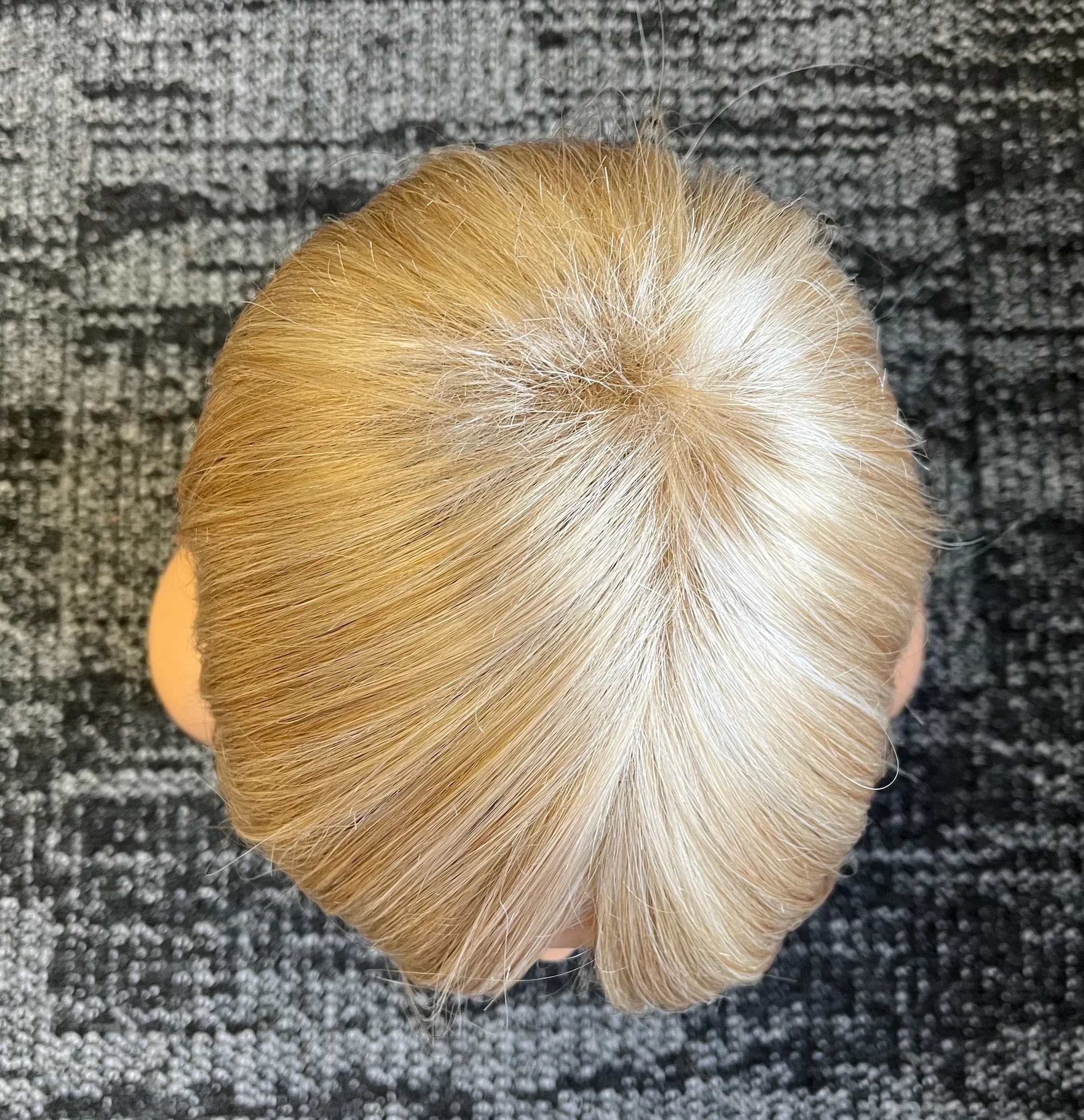 Preloved, Rene of Paris, Zane wig | Synthetic fibre | Creamy Blonde | Average cap size | 9" length