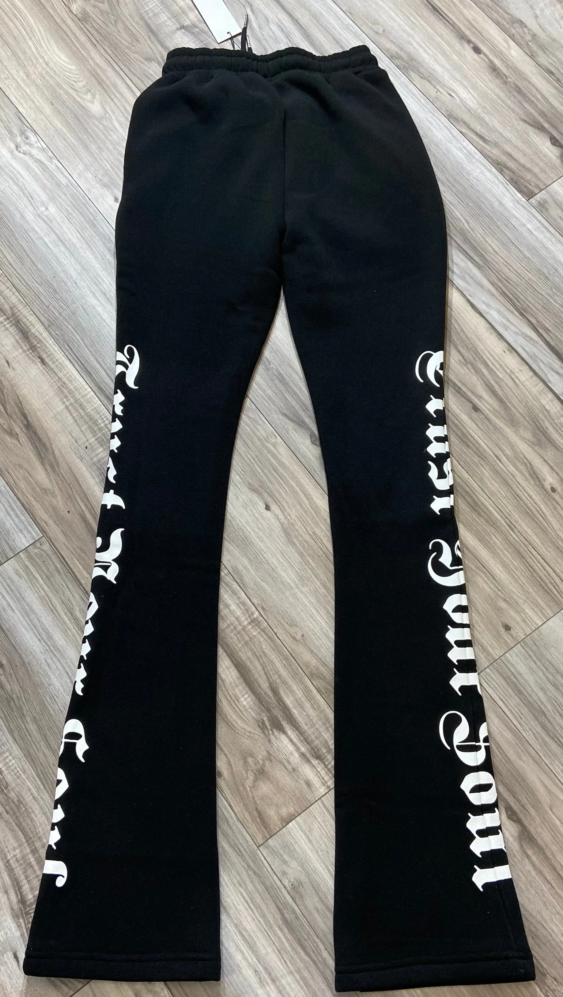 REDFOX "TRUST YOUR SOUL" FLEECE CROP JACKET W/ STACKED PANTS (BLACK)