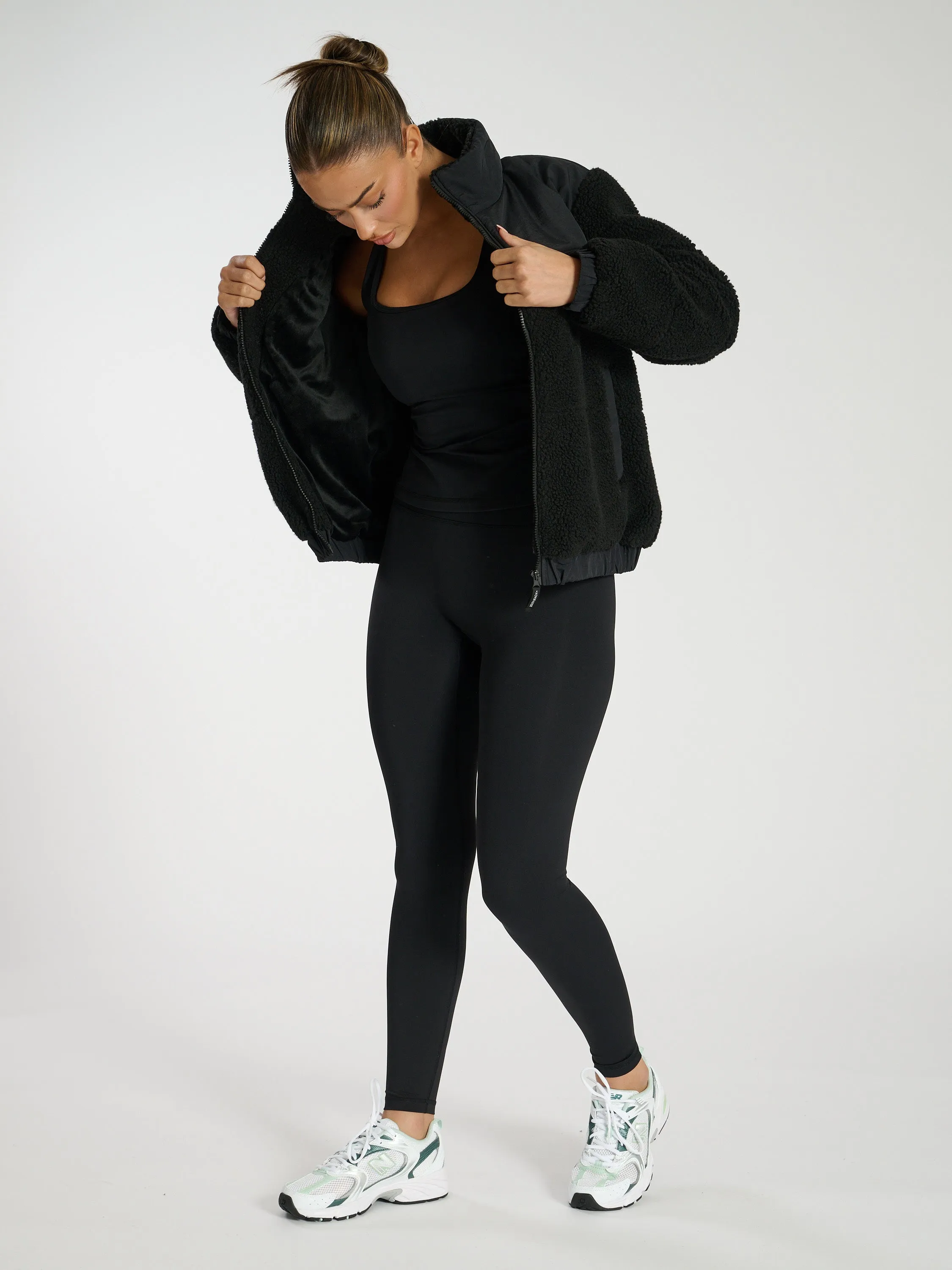 The 'Cold Outside' Cosy Zip Up Teddy Fleece Jacket in Black