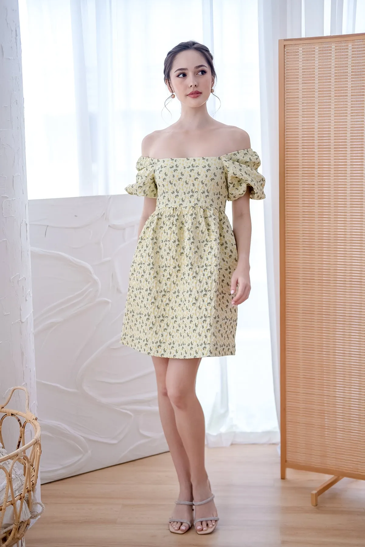 Vanda Jacquard Puffy Sleeves Doll Dress - Yellow [XS/S/M/L/XL]