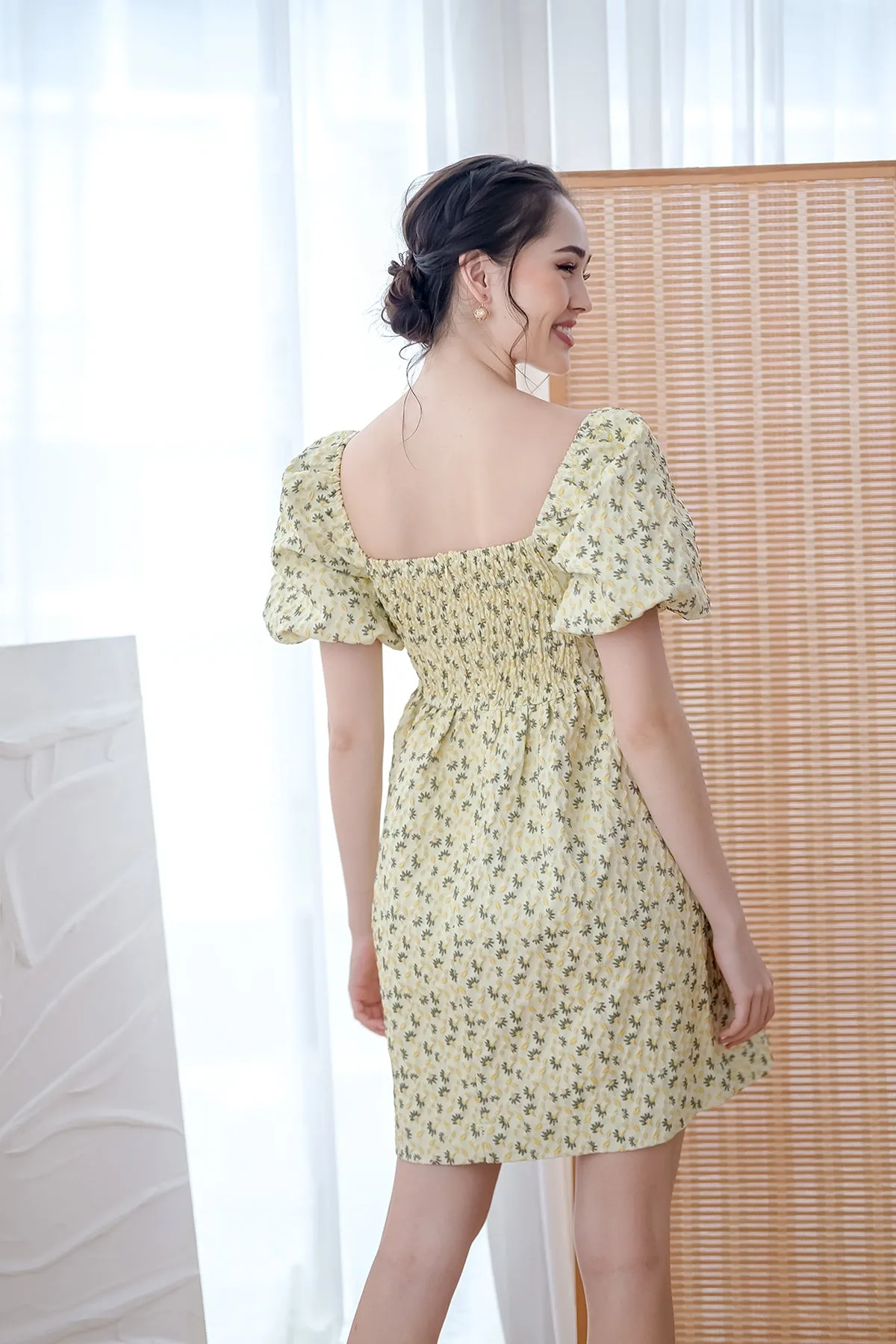 Vanda Jacquard Puffy Sleeves Doll Dress - Yellow [XS/S/M/L/XL]
