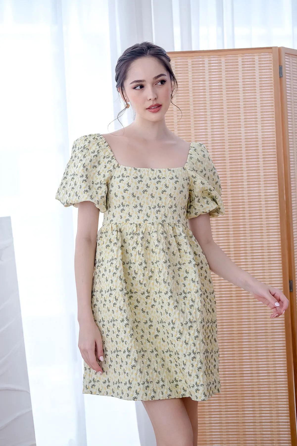 Vanda Jacquard Puffy Sleeves Doll Dress - Yellow [XS/S/M/L/XL]